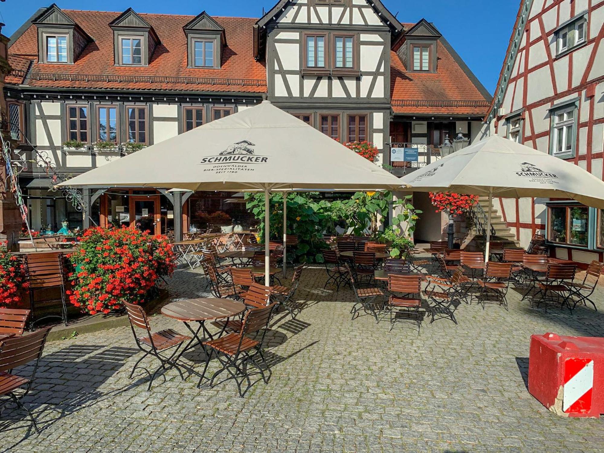 Апартаменты Wohnen Am Historischen Rathaus Михельштадт Экстерьер фото